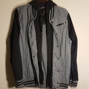 Lightweight, hooded jacket